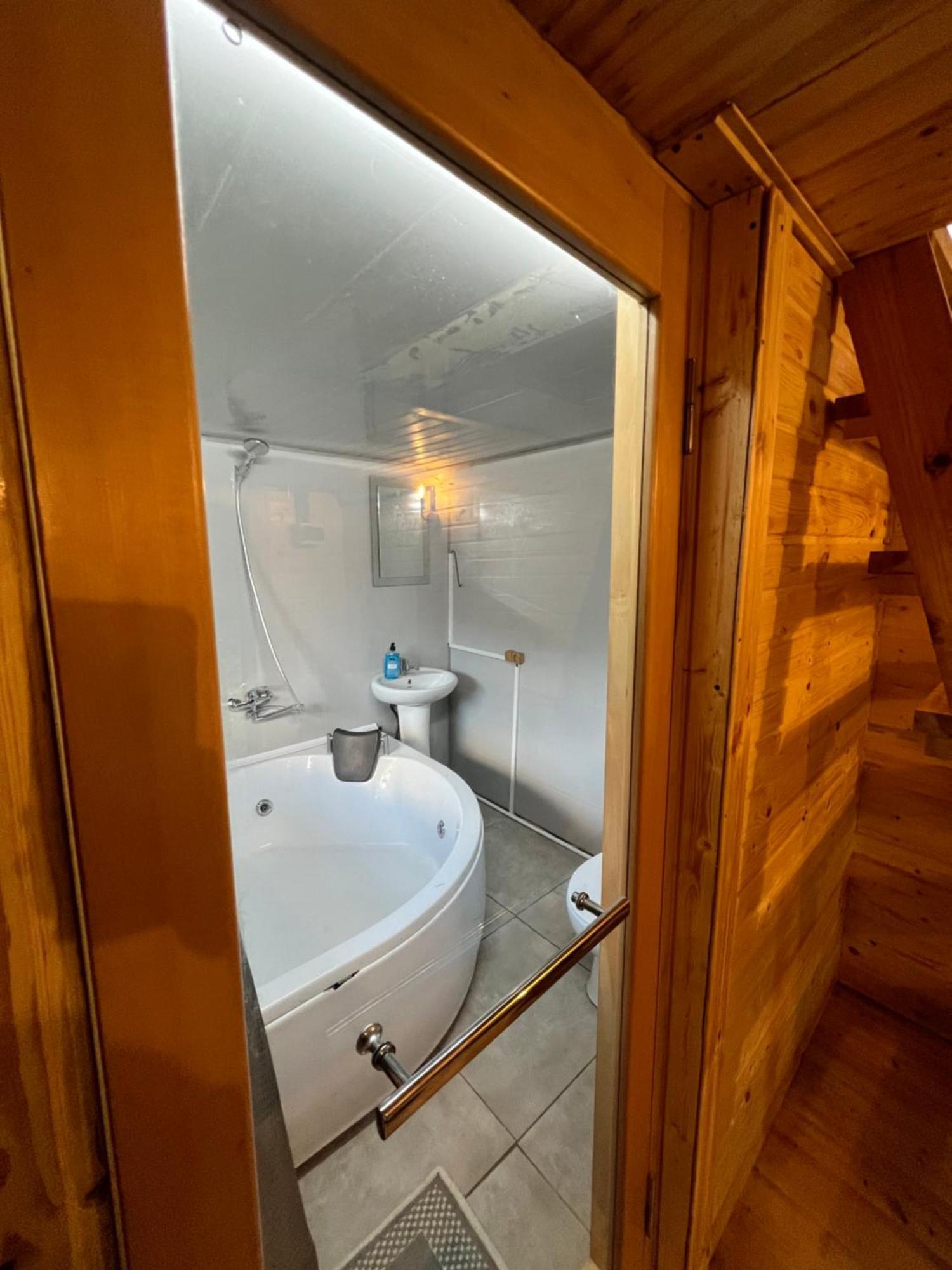 Отель Mtirala Glamping Chakvistavi Экстерьер фото